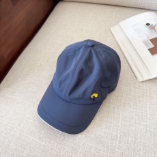 Loro Piana Caps